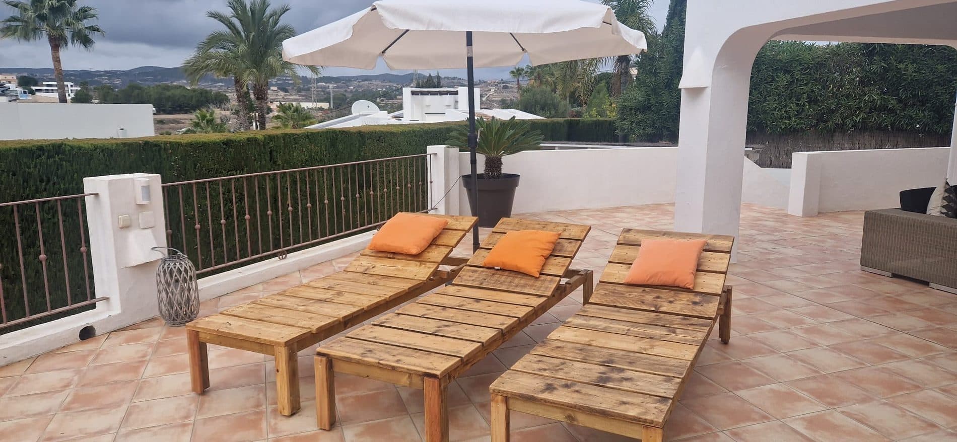 Sun loungers
